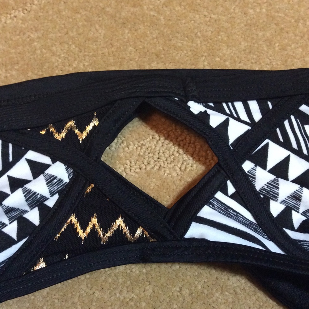 Ashley Graham X S4A NWOT Roaring Swim Bottom, 4 - Picture 4 of 7